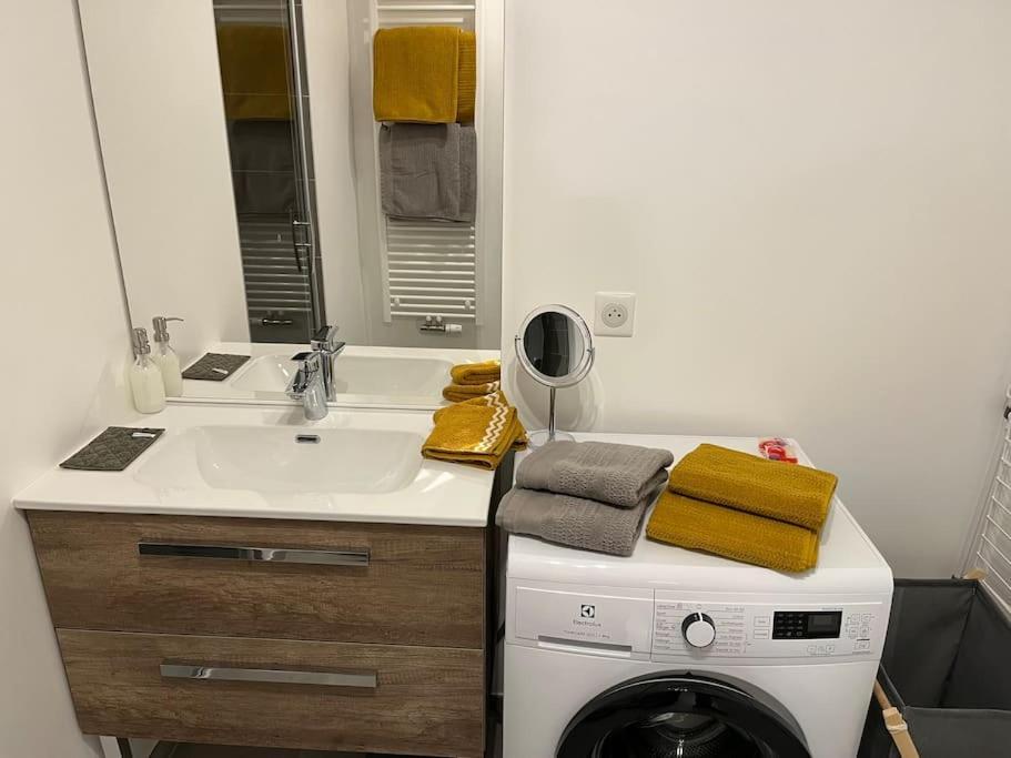 La Sonate Au Bord Du Et De La Vieille Apartment *