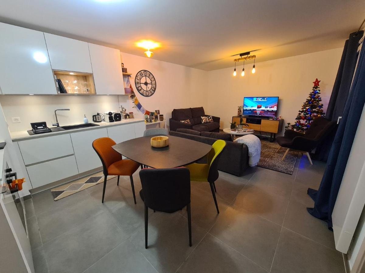 Aux Premieres Loges - Vue Lac Apartment