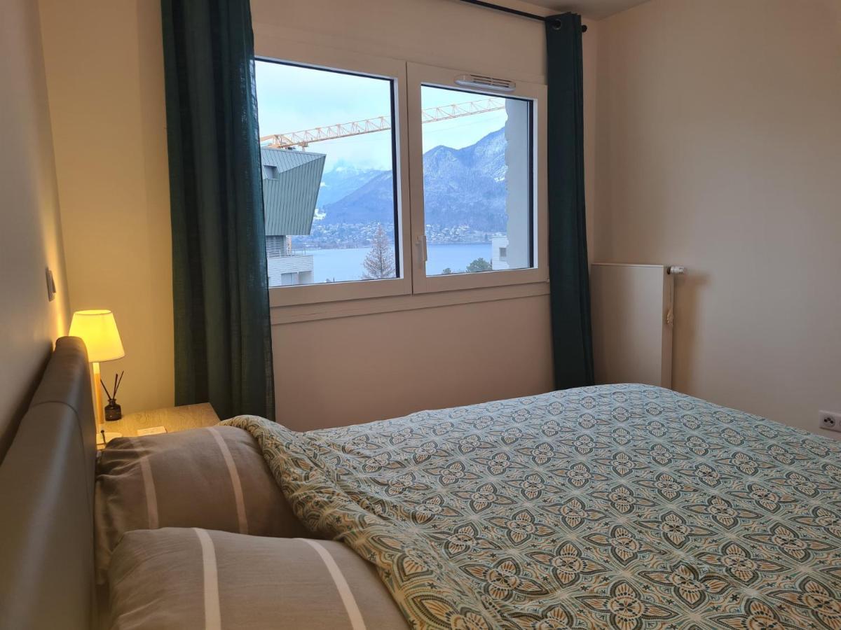Aux Premieres Loges - Vue Lac Apartment *