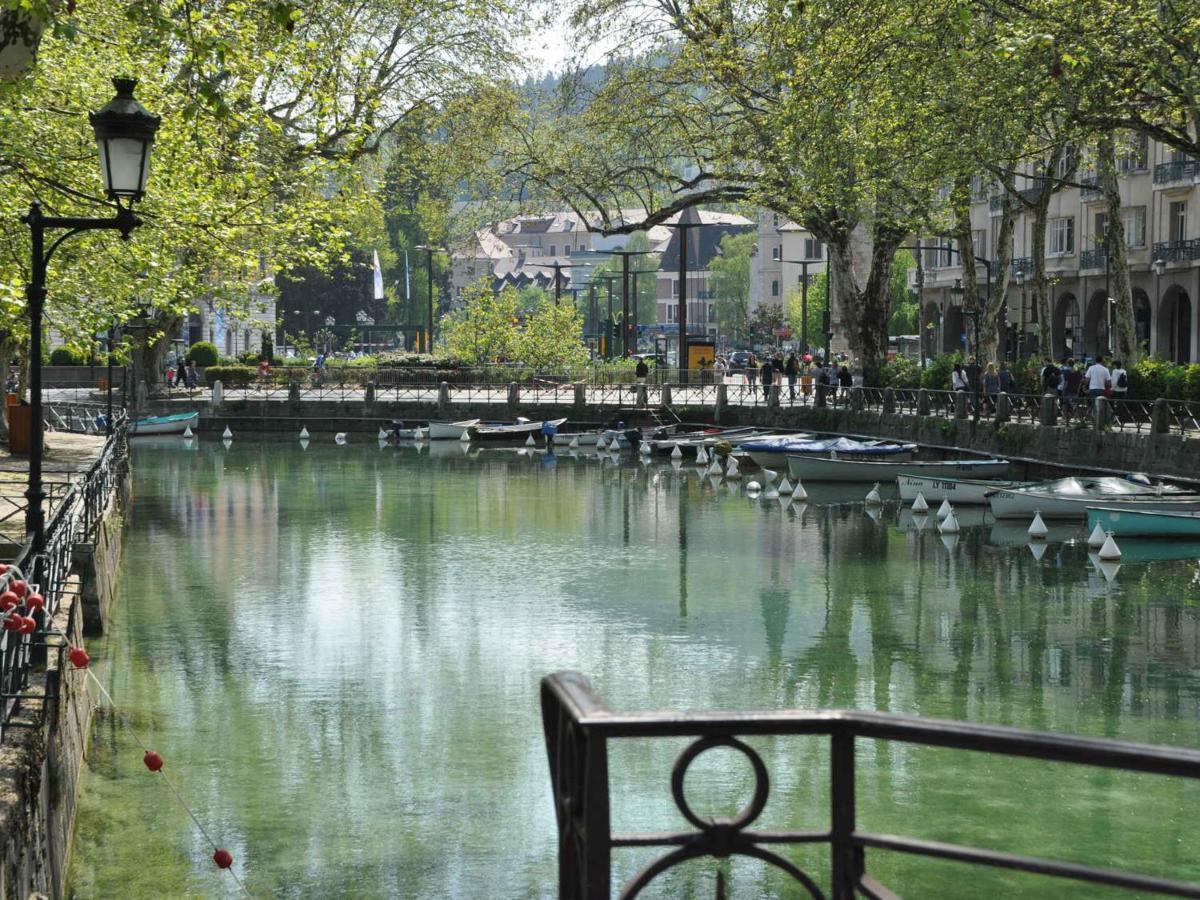 Renove A Avec Terrasse, Proche Commerces Et Parking Prive - Fr-1-432-42 Apartamento Annecy