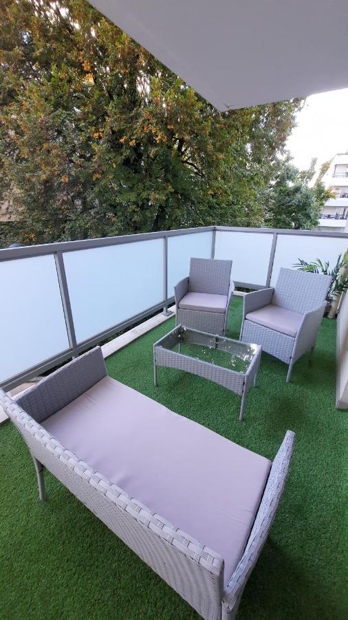 Joli T2 De 50 M2 En Centre Avec Garage Apartment