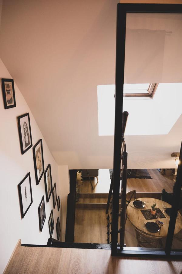 Le Double G- T2 Avec Mezzanine Idealement Place