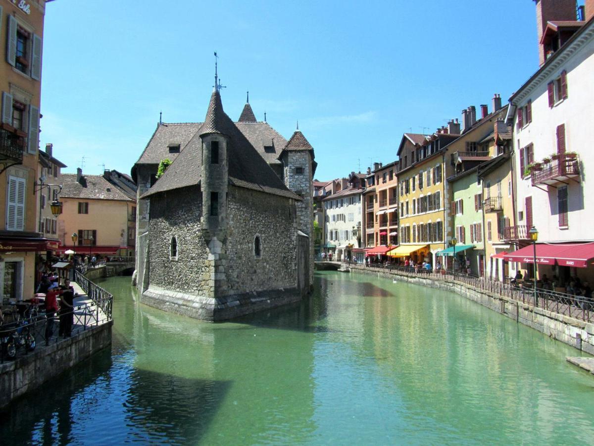 Apartment Confortable Avec Terrasse Et Wifi - Fr-1-432-32 *