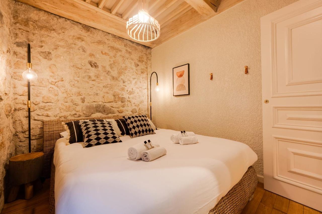 Le Balcon Perriere Ii - Charming With Direct View Of The Thiou Apartment