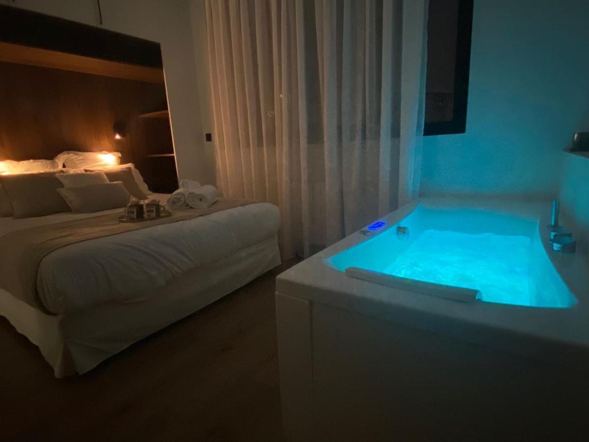 Jacuzzi Bay Avec Literie Grand Luxe Proche Du Avenue Du Parmelan Appartement