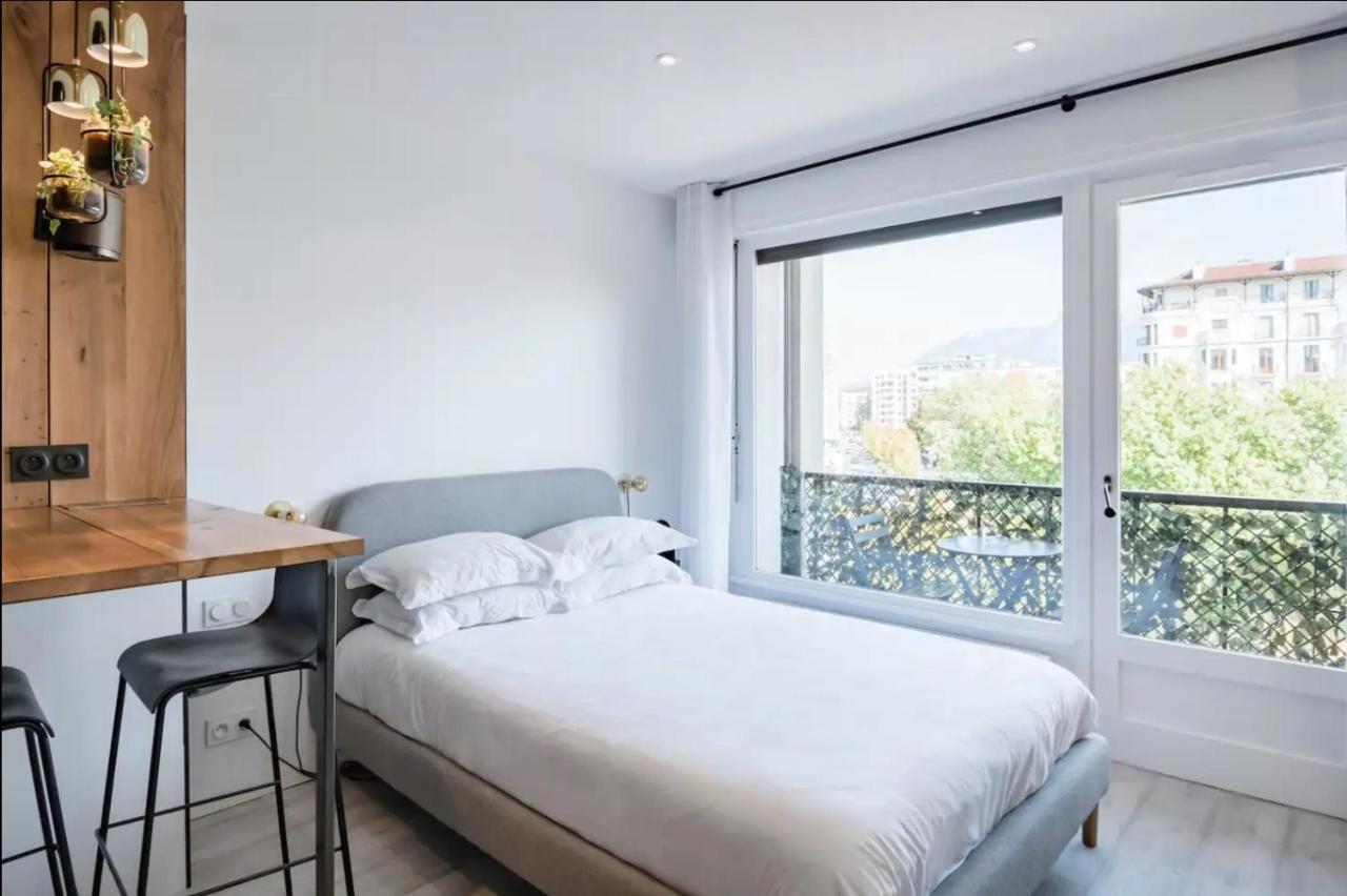 Apartment Nero Station 500 M Du Annecy