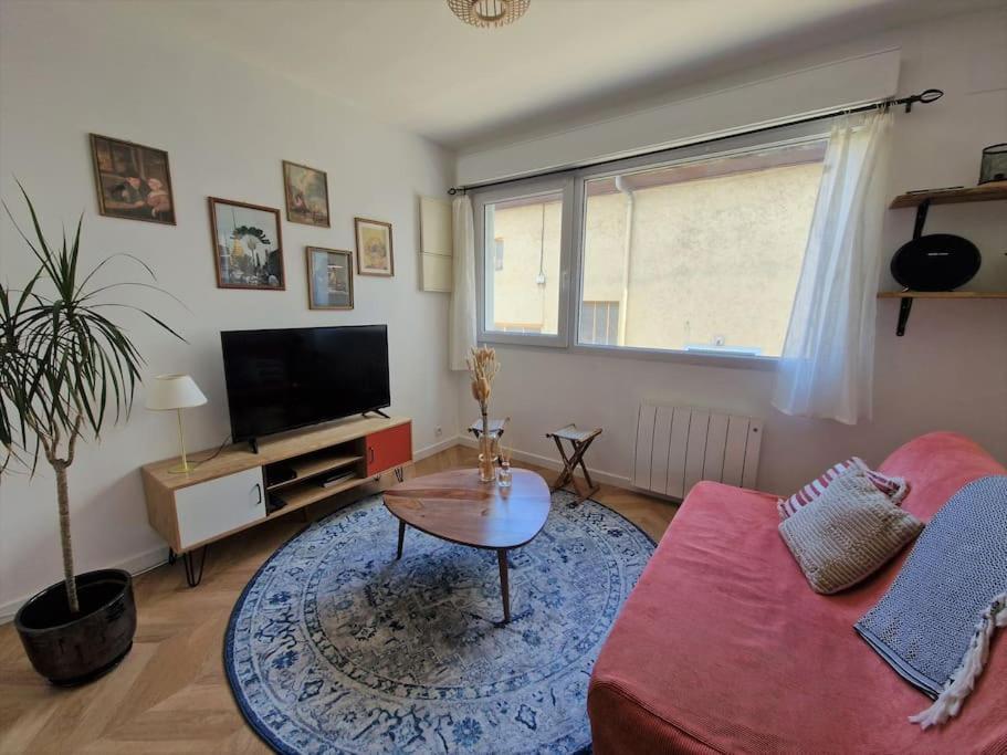 T2 Refait A Neuf Avec Parking A 1000m Du Apartment