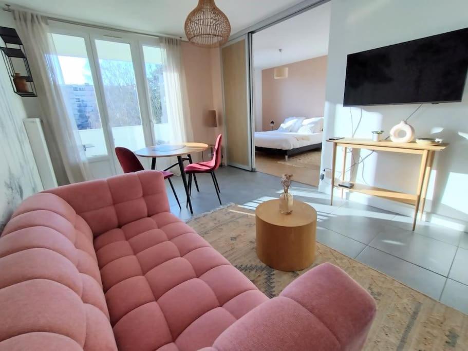Apartment L'authentique ~ 1 Km ~ Parking Gratuit *