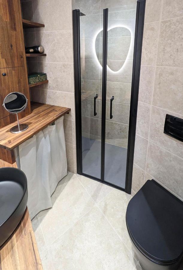 Albatros Apartment *