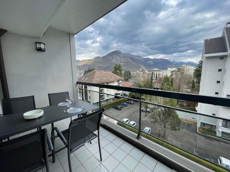 Apartment Le Mont-veyrier, Parking Et Vue *