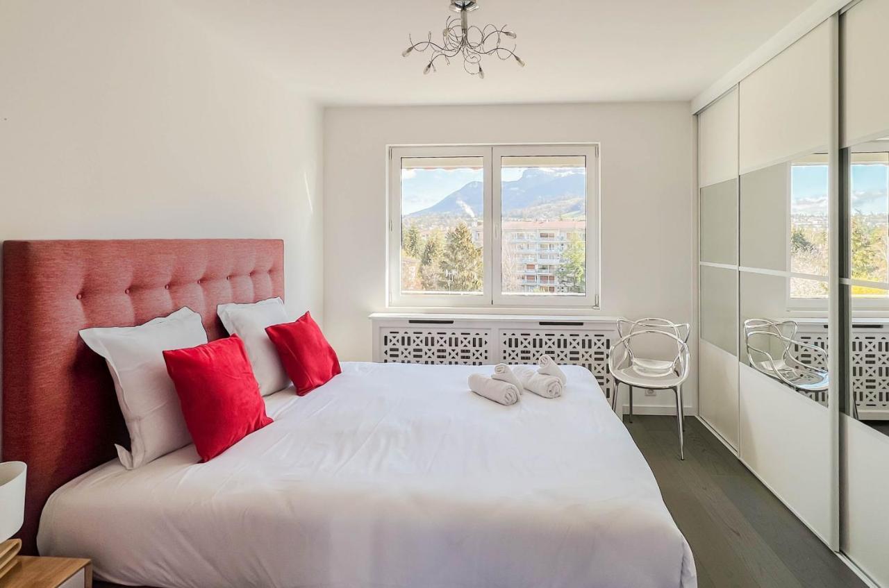 Apartment Penthouse Vue Incroyable Et Montagnes Annecy