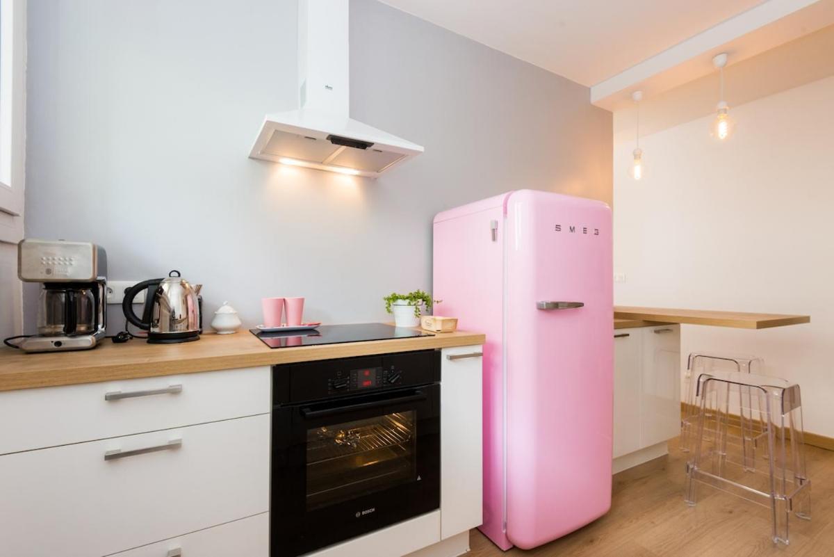 Appartement Vie En Rose Parking 2 Min Du *