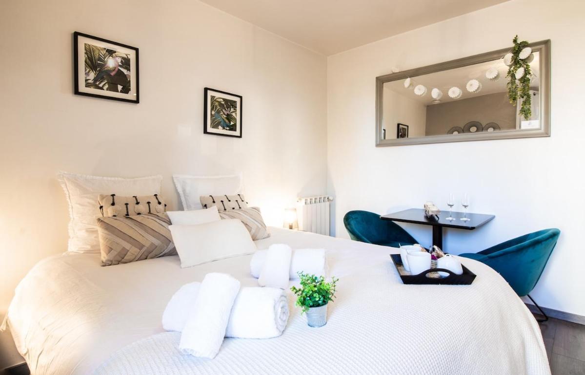 Bagatelle 3 Min Du Apartment *