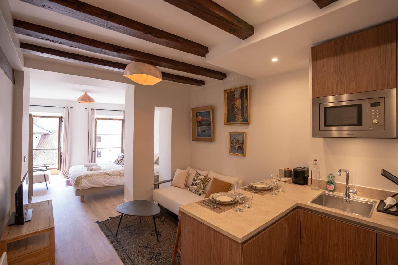 Apartment La Du 10 - With View On The Canal And The Castle
