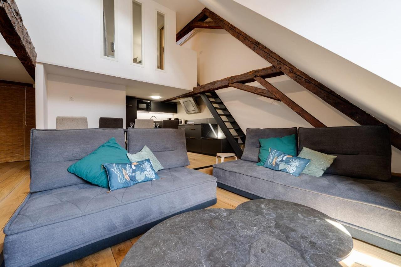 Apartment Le Septqatre - Grand Triplex Au Coeur De La Vieille *