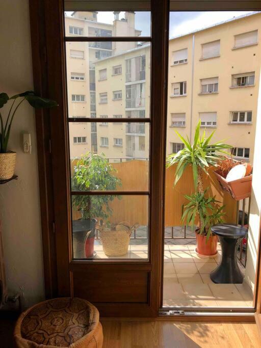 Apartment T3 70m2 Lumineux Proche De La Gare