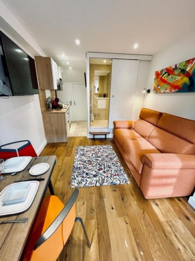 Ben Nevis Charming Studio In The Heart Of The Lively Life Of The Pre Carre *
