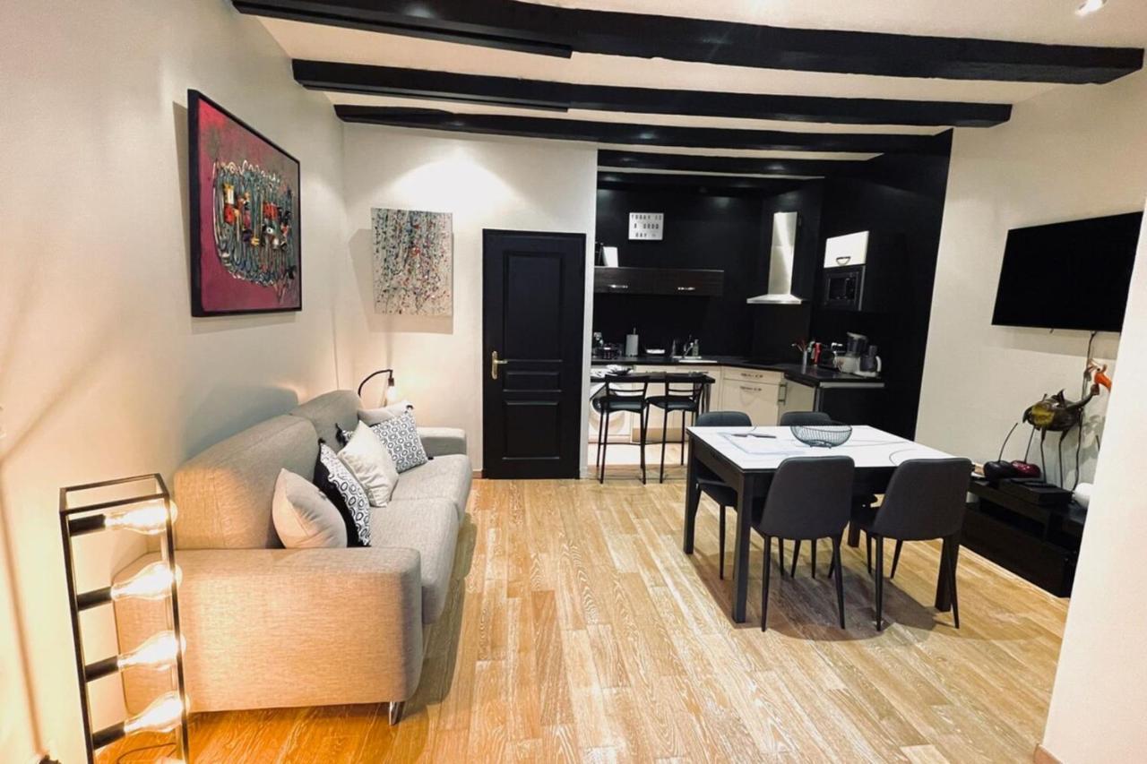 Rent Dolomites Apartment Annecy