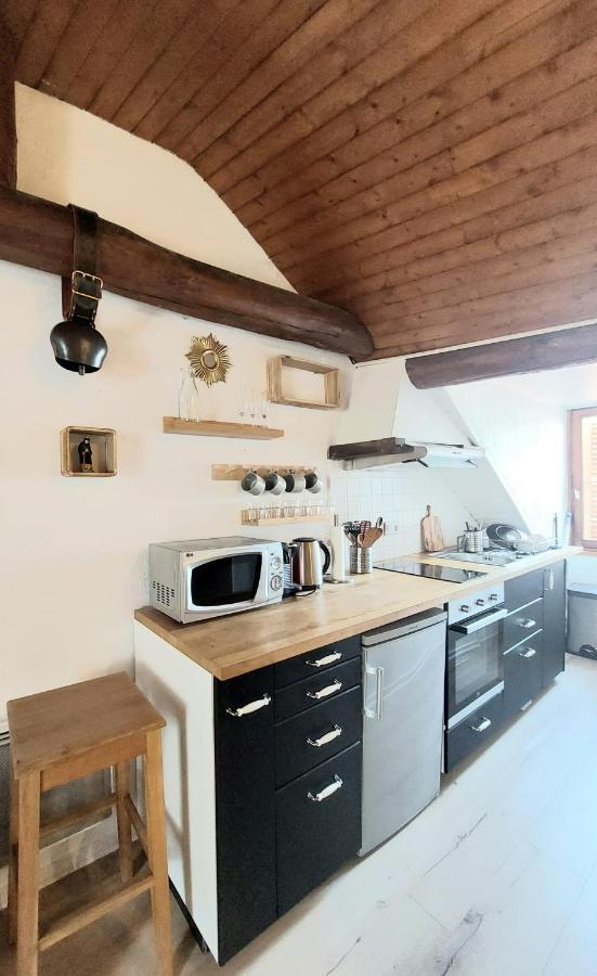 Charm In The Heart Of The Old Town Apartment *