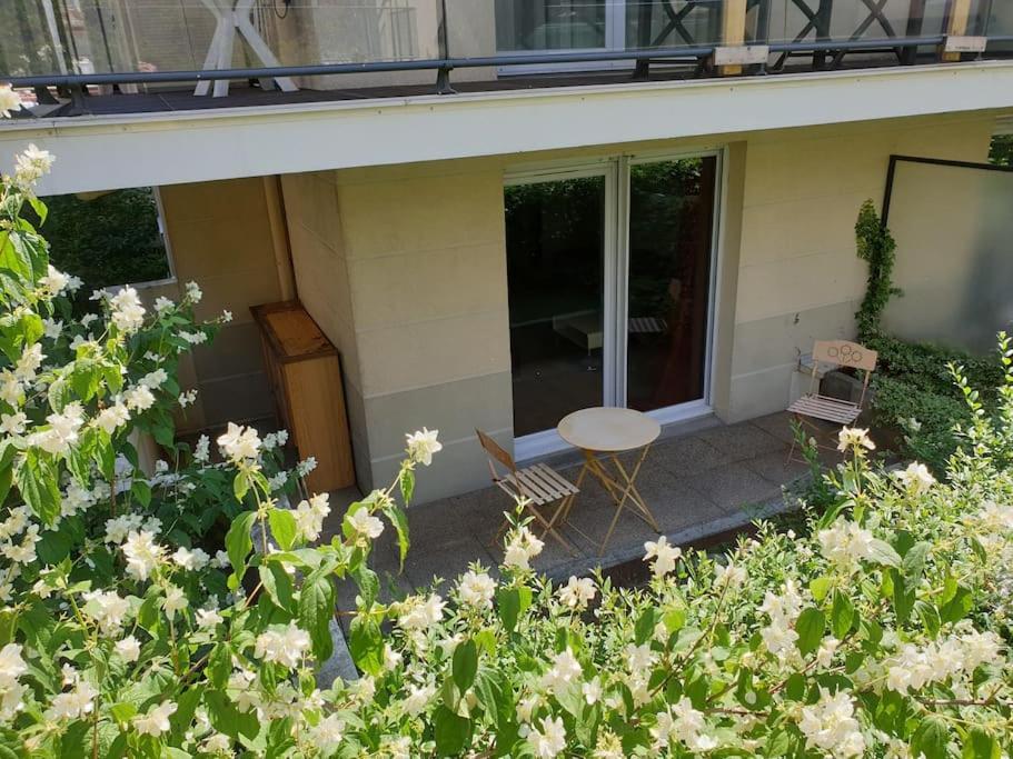 Apartment 62 M2 Rez De Jardin, Terrasse , 6 Lits Et Parking