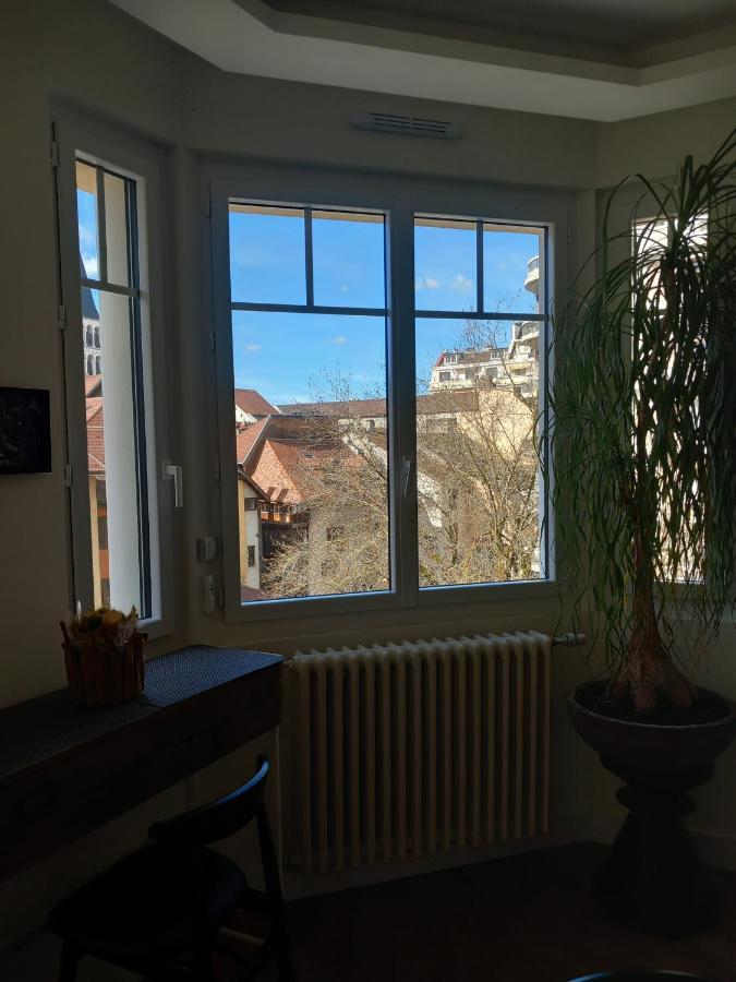 Le Chappuisien Charme Et Luxe En Vieille Apartment