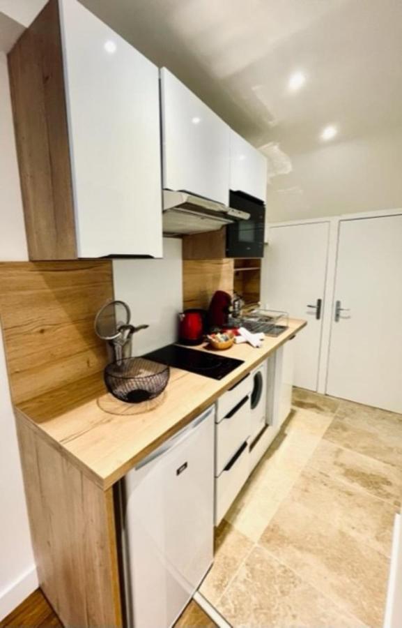 Ben Nevis Charming Studio In The Heart Of The Lively Life Of The Pre Carre Apartment *