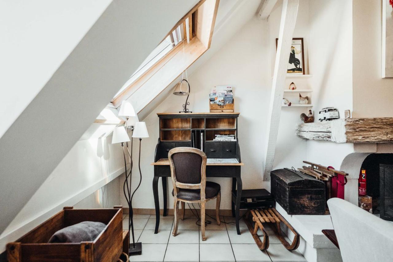 Le White Flat Exceptionnel Proche Lac *