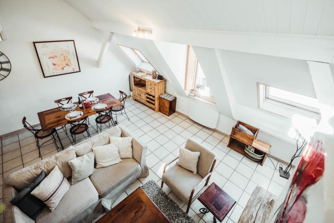 Le White Flat Exceptionnel Proche Lac *
