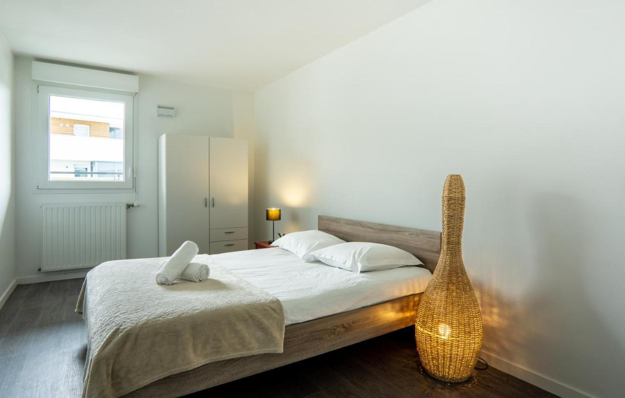 Minoterie Accueillant T3 Avec Place De Parking Privee Apartment