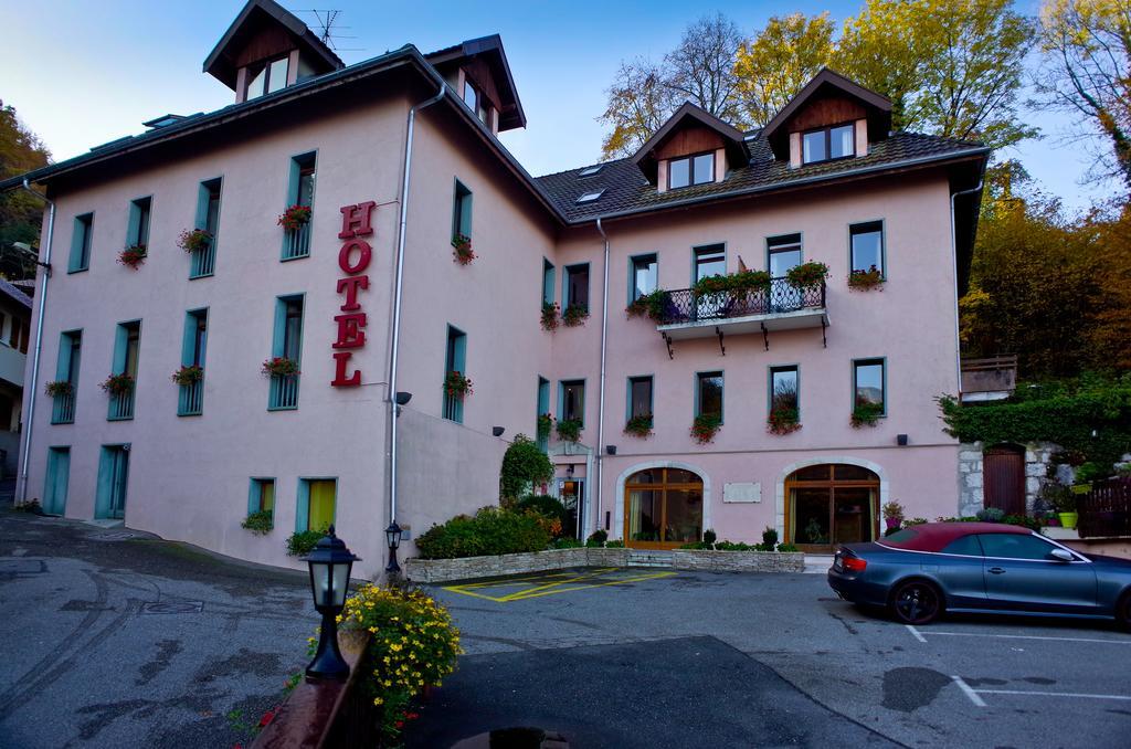 Des Marquisats Hotel 3*