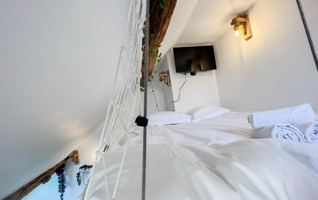 Long Island, Rue Carnot Proche Apartment