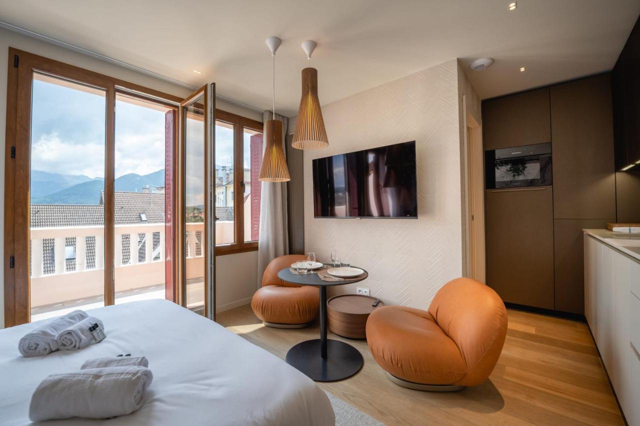 Le Nid Du Favre I - Charming With Stunning View *