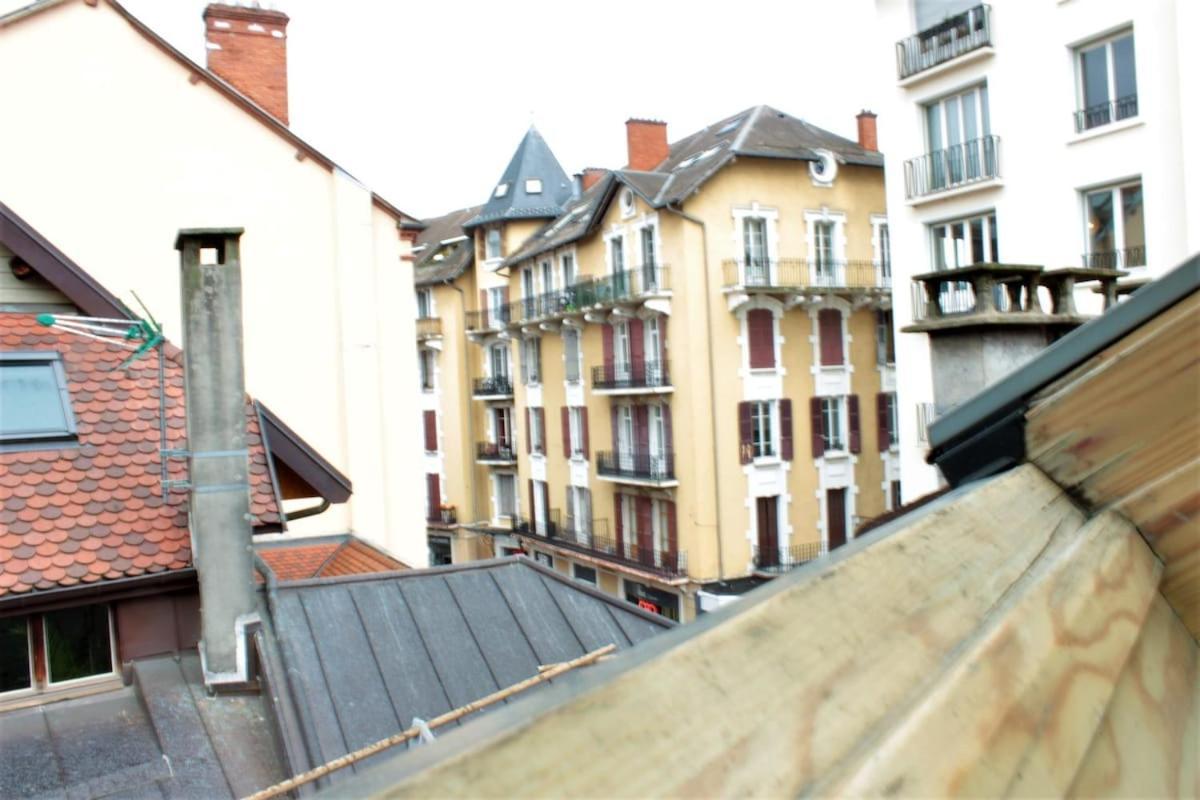 Grenier Du 100 M Du Apartment