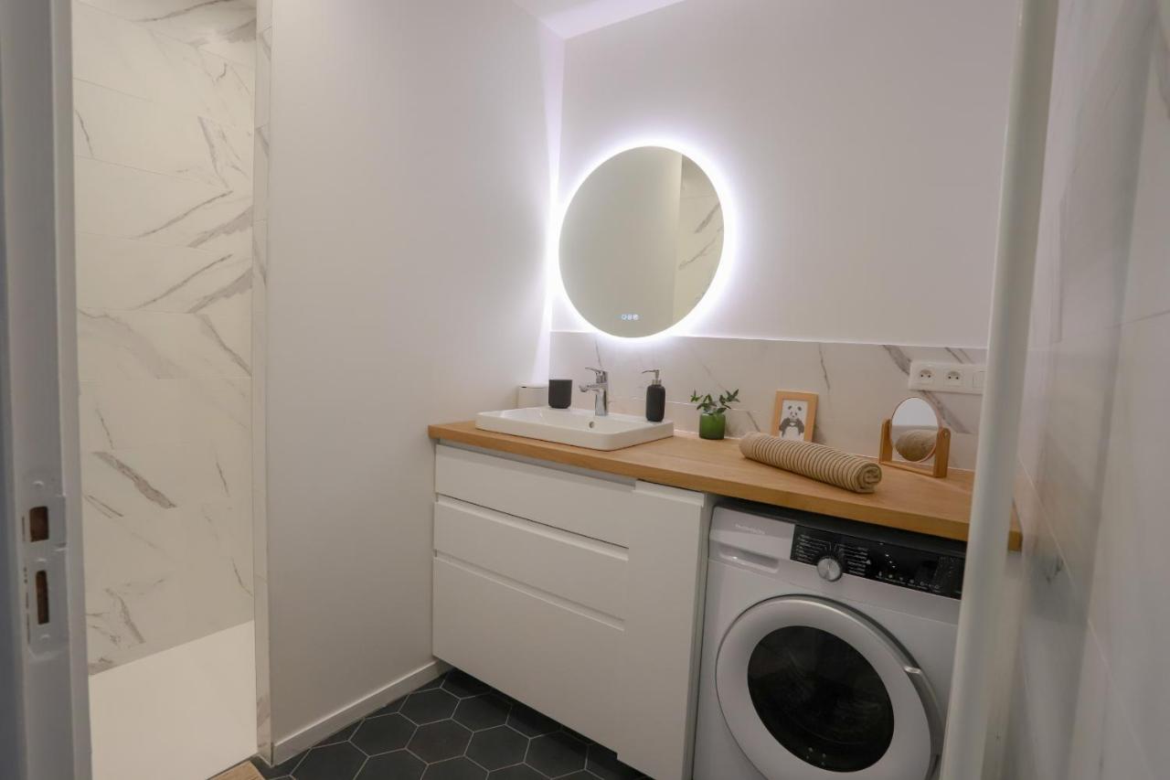 Reverie Urbaine 3 Etoiles - 3 Chambres, Plein Centre, Moderne, Tout Equipe