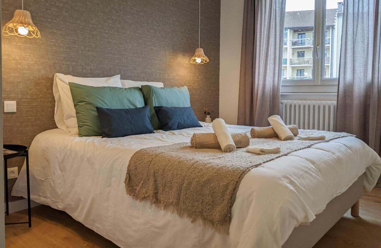 Reverie Urbaine 3 Etoiles - 3 Chambres, Plein Centre, Moderne, Tout Equipe Appartement *