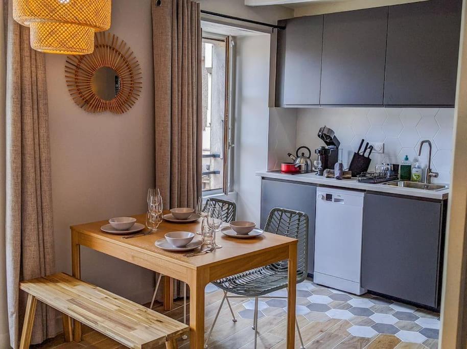 L'instant Paquier 3 Etoiles - Vieille Ville, Face Au Lac, 6 Personnes