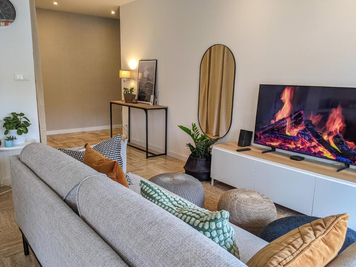 Reverie Urbaine 3 Etoiles - 3 Chambres, Plein Centre, Moderne, Tout Equipe *