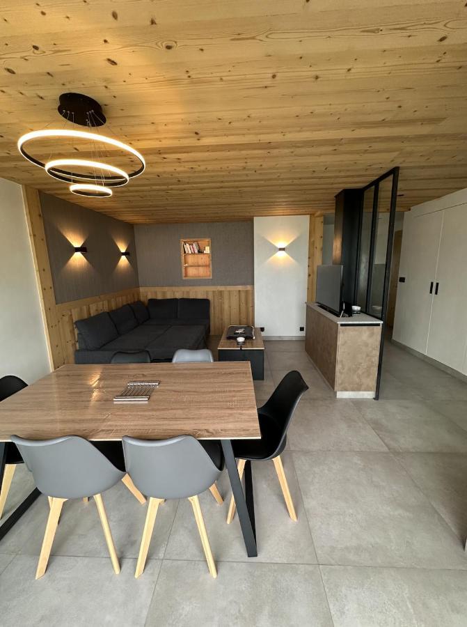 Luxueux T4 - Lac 5 Min - Parkings Privatifs - Vue Lac Et Montagne