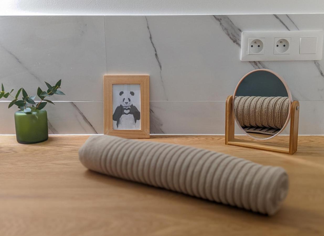 Reverie Urbaine 3 Etoiles - 3 Chambres, Plein Centre, Moderne, Tout Equipe *