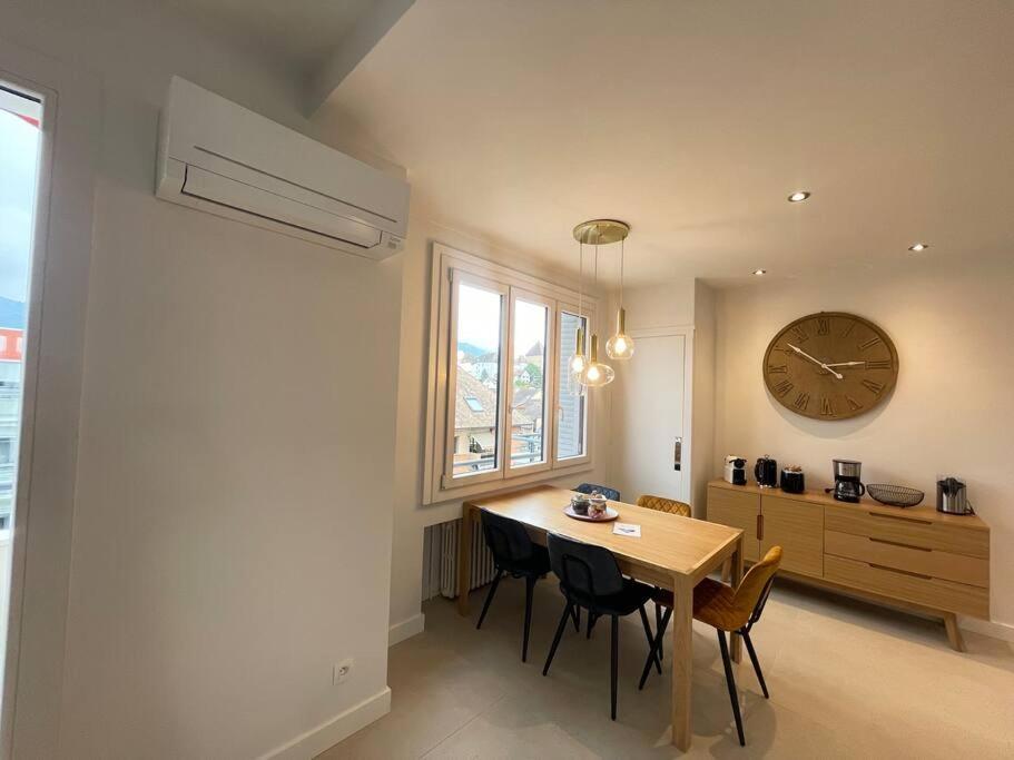 Lachenal, Centre, Balcon Avec Vue Chateau Appartement Annecy