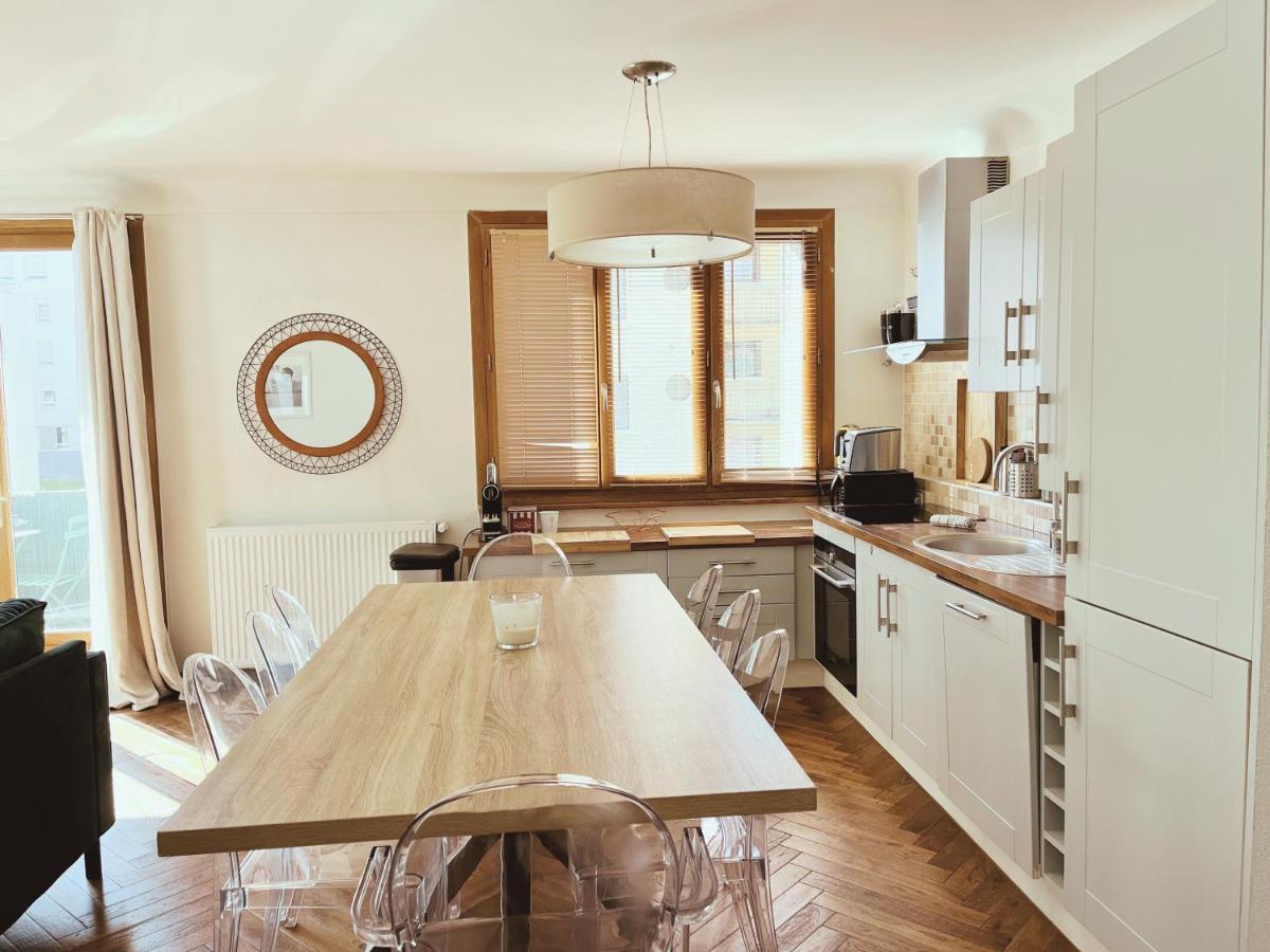 Les Clairieres - Spacieux T3 A Pied Appartement