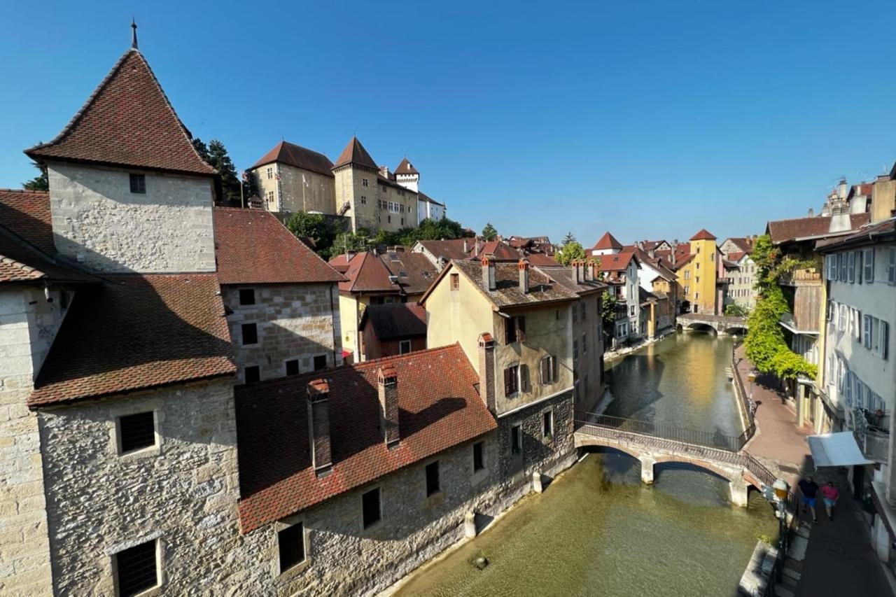 La Du 10 - With View On The Canal And The Castle Apartment