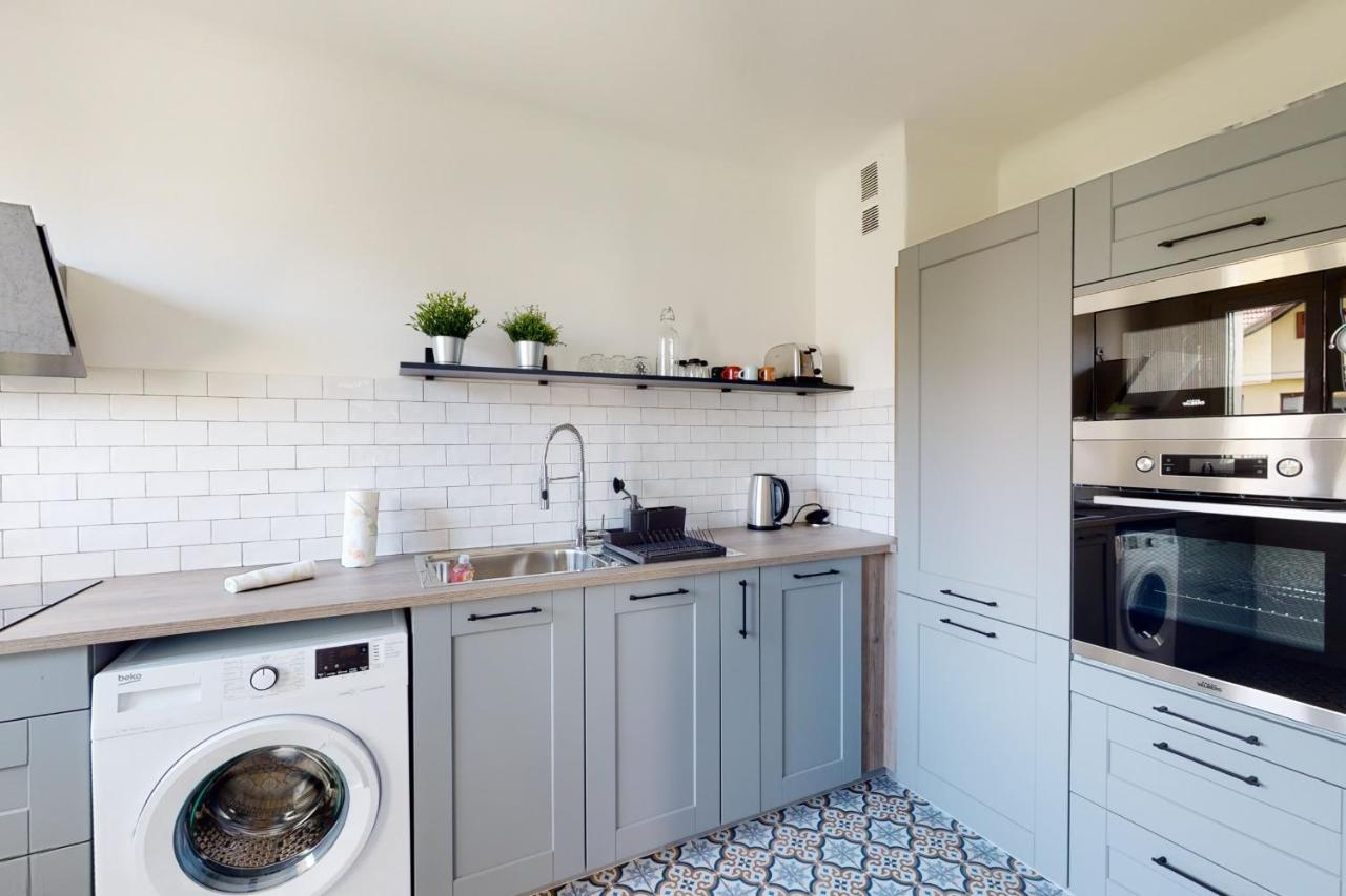 Le Levet - T2 Entierement Renove Ideal Pour 2 Personnes Holiday home Annecy