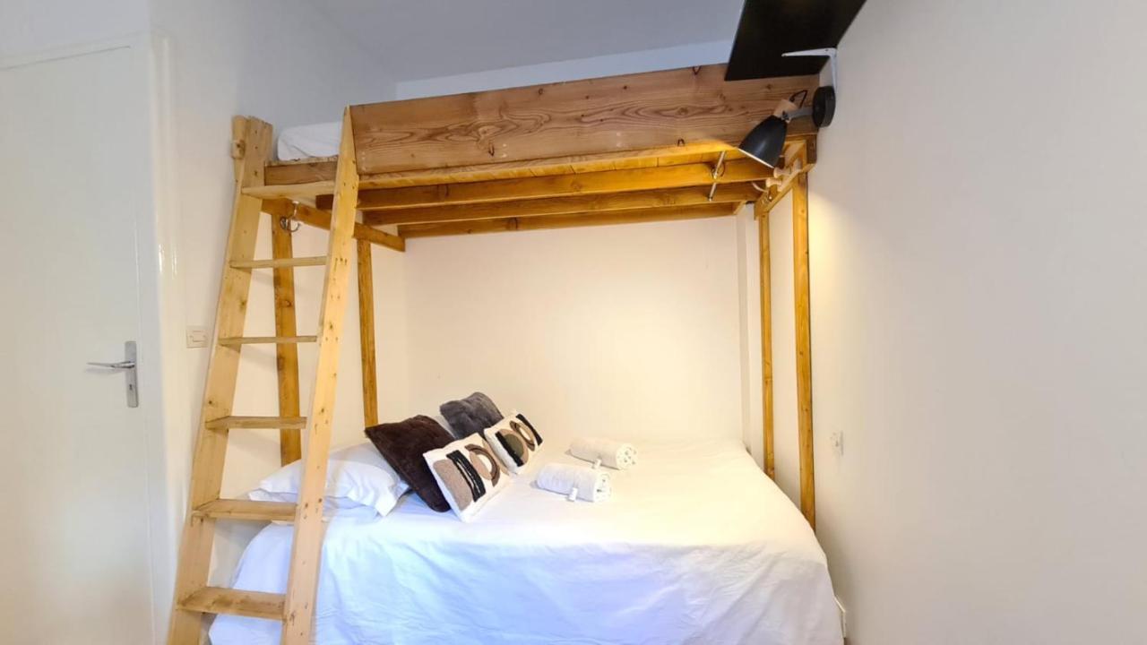 Cosy Pour 3 Avec Terrasse Proche Du Apartment Annecy