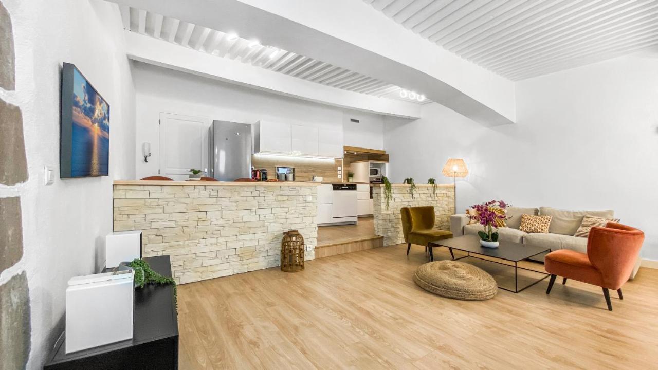 Homey Earl - Hypercentre - Proche Gare - Sauna Privatif - Balcon Prive - Wifi Gratuit Apartment *