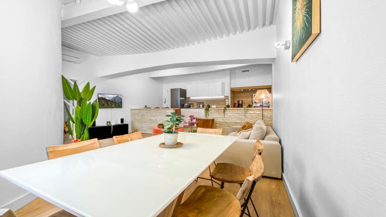 Homey Earl - Hypercentre - Proche Gare - Sauna Privatif - Balcon Prive - Wifi Gratuit Apartment Annecy