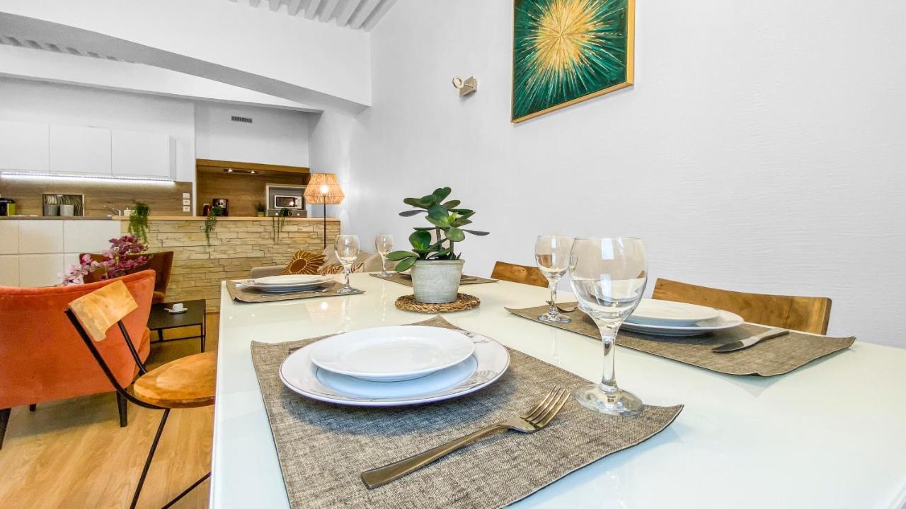 Homey Earl - Hypercentre - Proche Gare - Sauna Privatif - Balcon Prive - Wifi Gratuit *