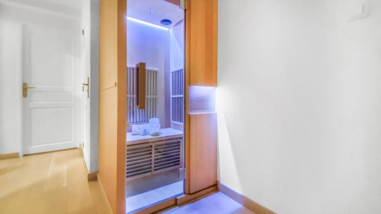 Homey Earl - Hypercentre - Proche Gare - Sauna Privatif - Balcon Prive - Wifi Gratuit Apartment *