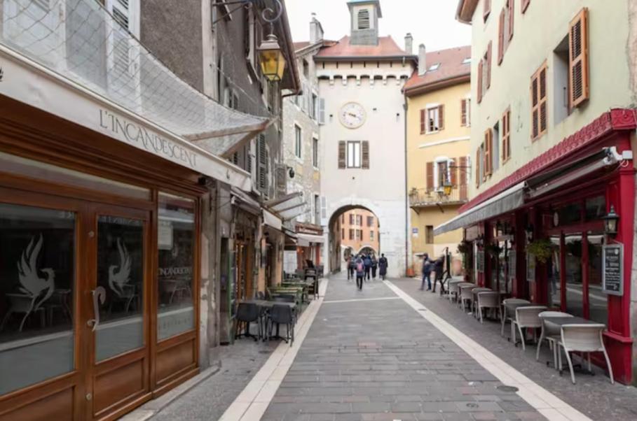 Apartment Charm In The Heart Of The Old Town *