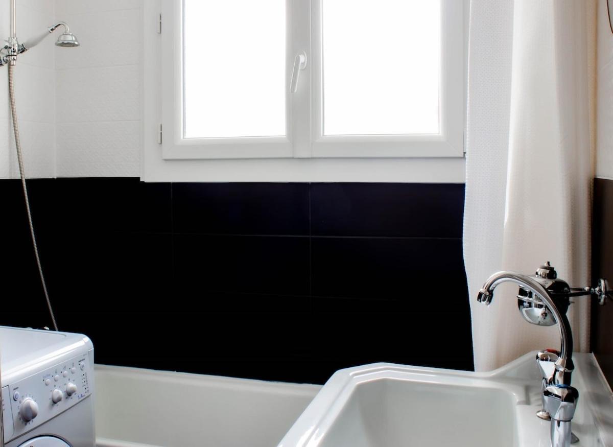 Apartment Golden Blue Jacuzzi Annecy